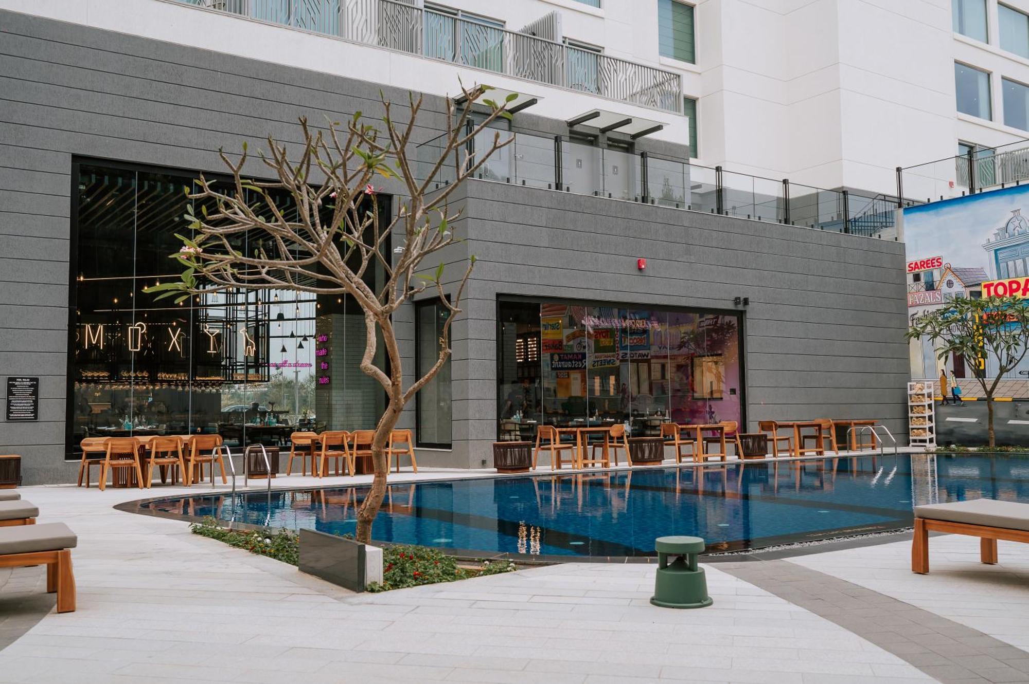 Moxy Bengaluru Airport Prestige Tech Cloud Hotel Devanahalli Exterior foto